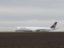 A350-900 LH Airport Stuttgart