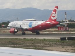 Air Berlin mit USA Lackierung