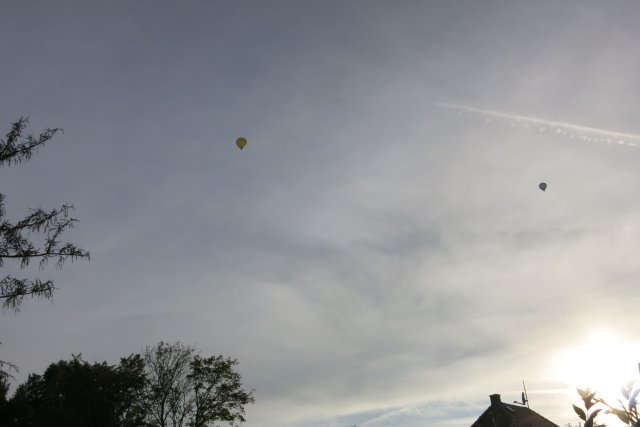 Ballonfahrt in der Herbstsonne