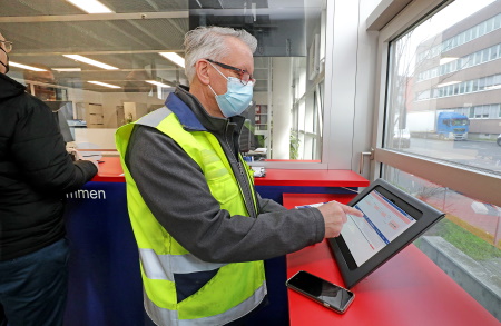 Rampen-Steuerungs-System - Bilderrechte: Frankfurt Cargo Services