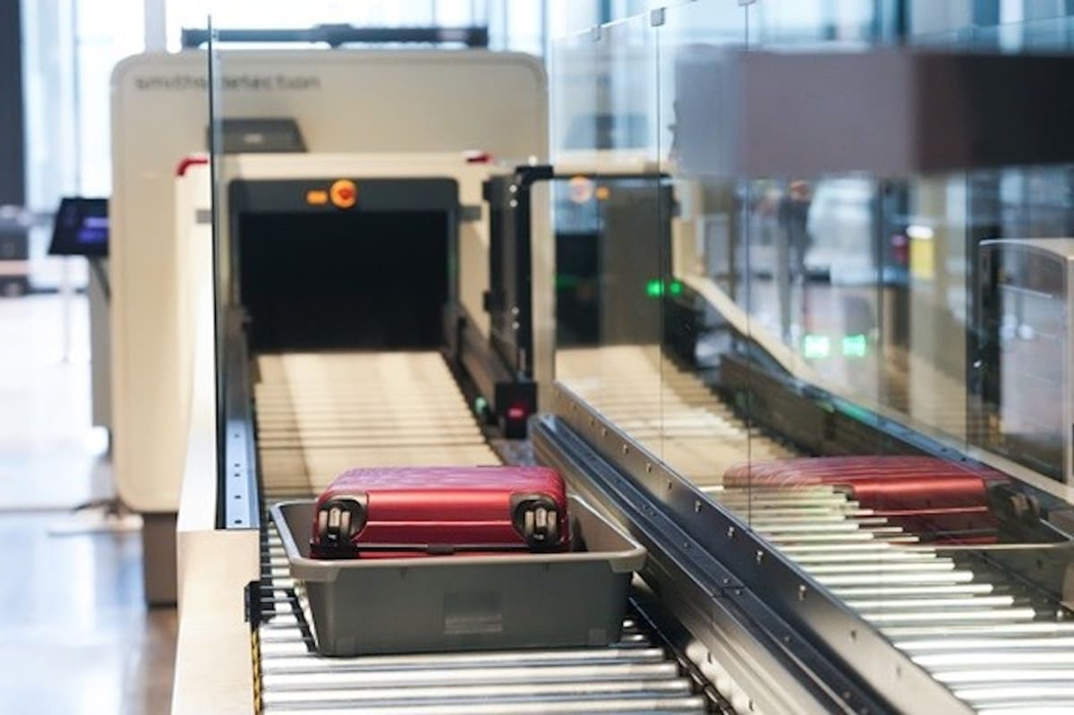 CT Scanner am Flughafen BER