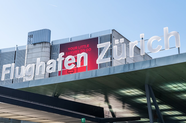 Schriftzug Flughafen Zürich