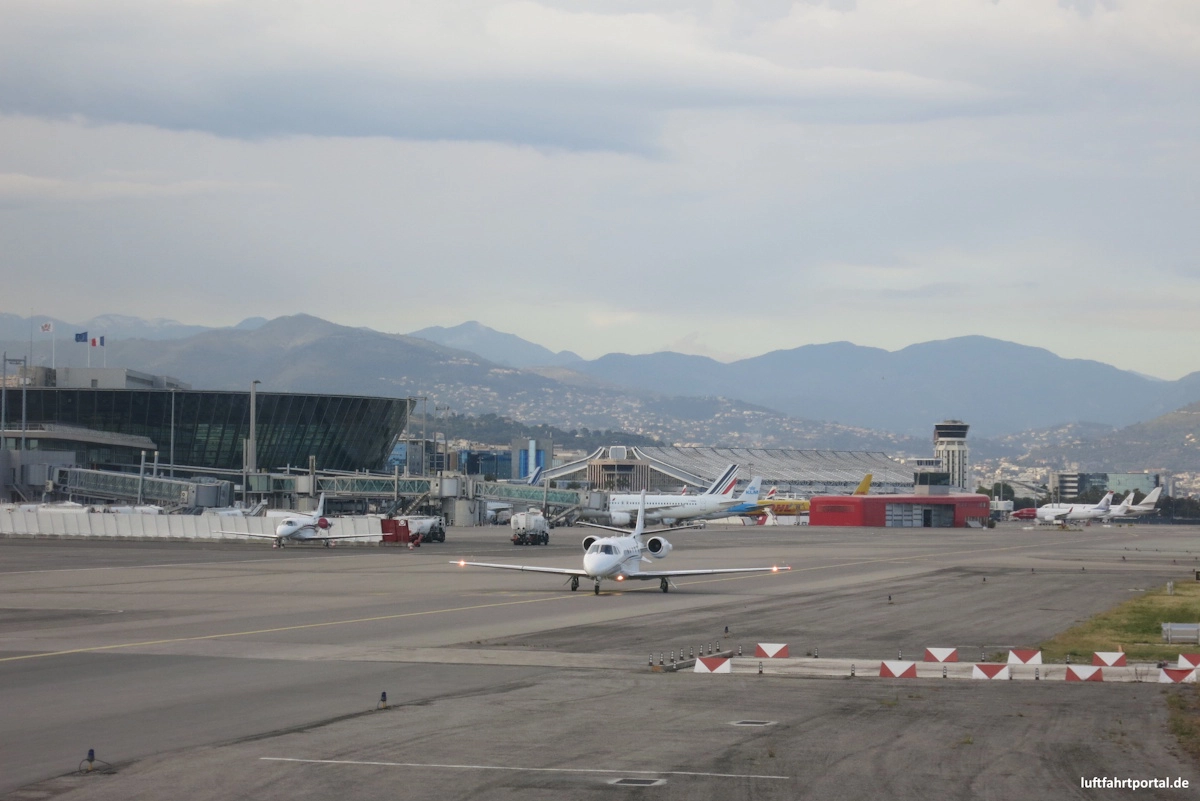 Blick auf den Flughafen Marseille