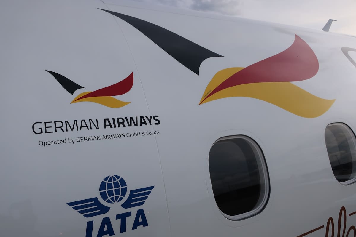 German Airways Logo auf dem Flugzeugrumpf