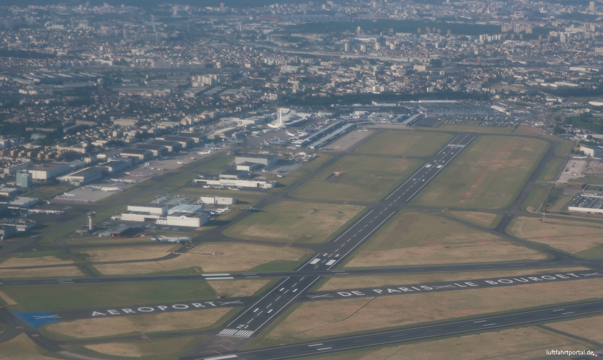 Bild auf Le Bourget Messegelände von oben