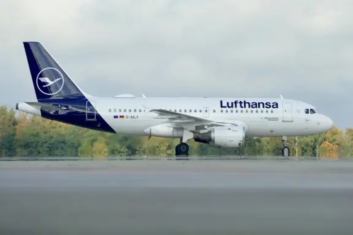 Aufnahme eines Lufthansa Airbus auf der Startbahn