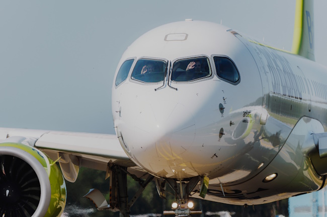 A220-300 von airBaltic