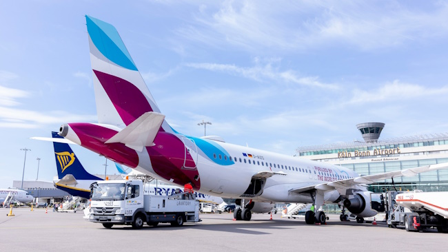 Flugzeuge am Vorfeld von Köln Bonn