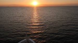 Schiffsreise Sonnenuntergang