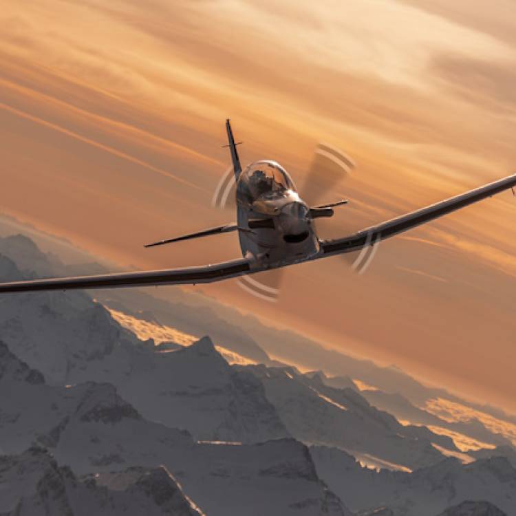 Niederländische Luftwaffe fliegt demnächst Pilatus PC-7 MKX